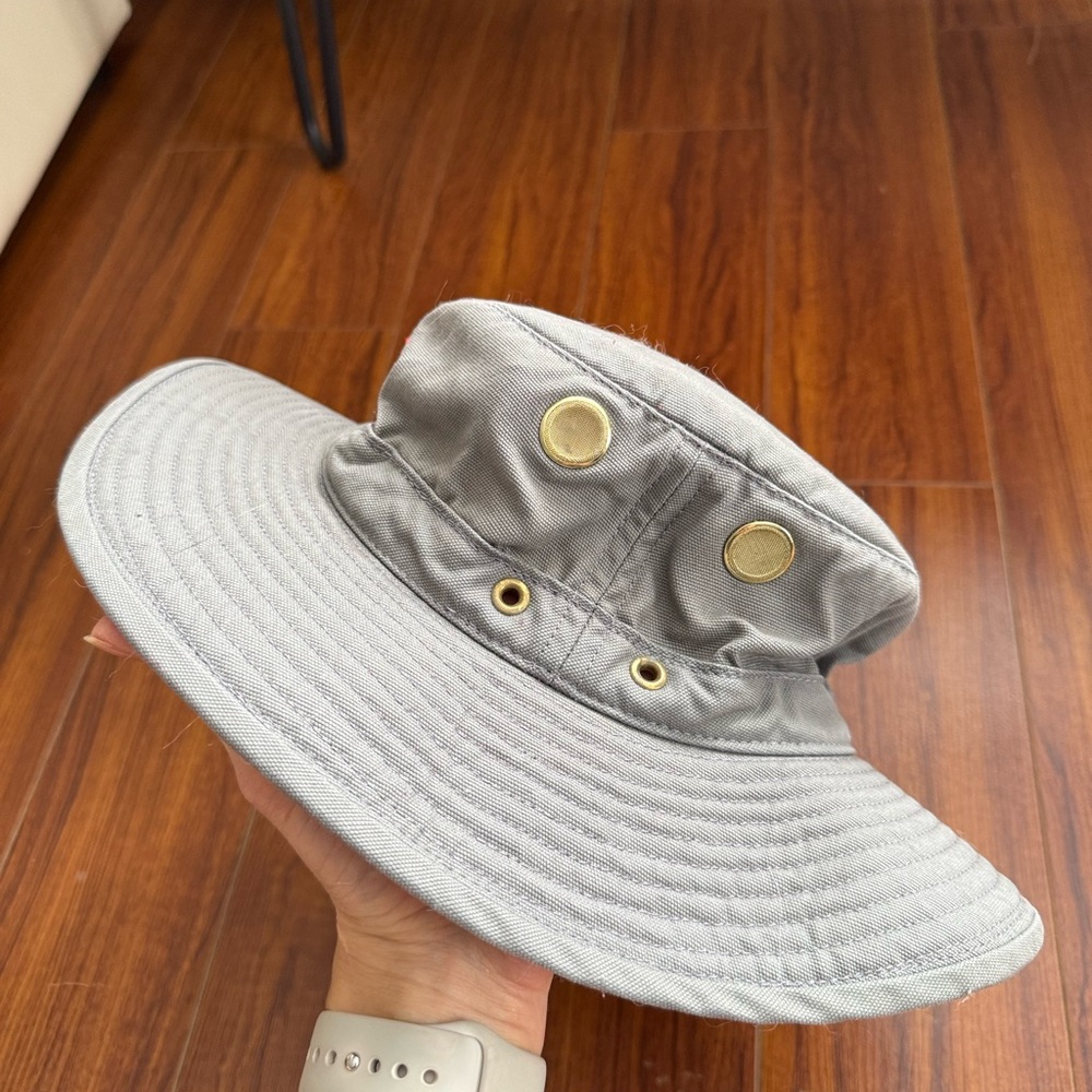 Canada Post Bucket Hat - Picture 5 of 14